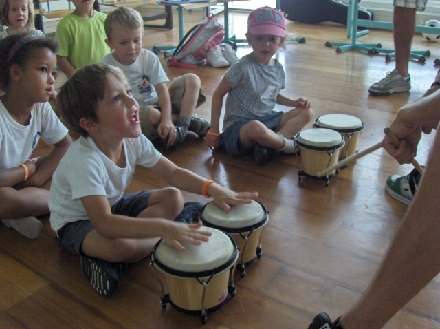 Village Camps International Summer Camp VDC Geneva 2016-08-12 https://www.villagecamps.com/journals_admin/images/310-7-Picture 204.jpg